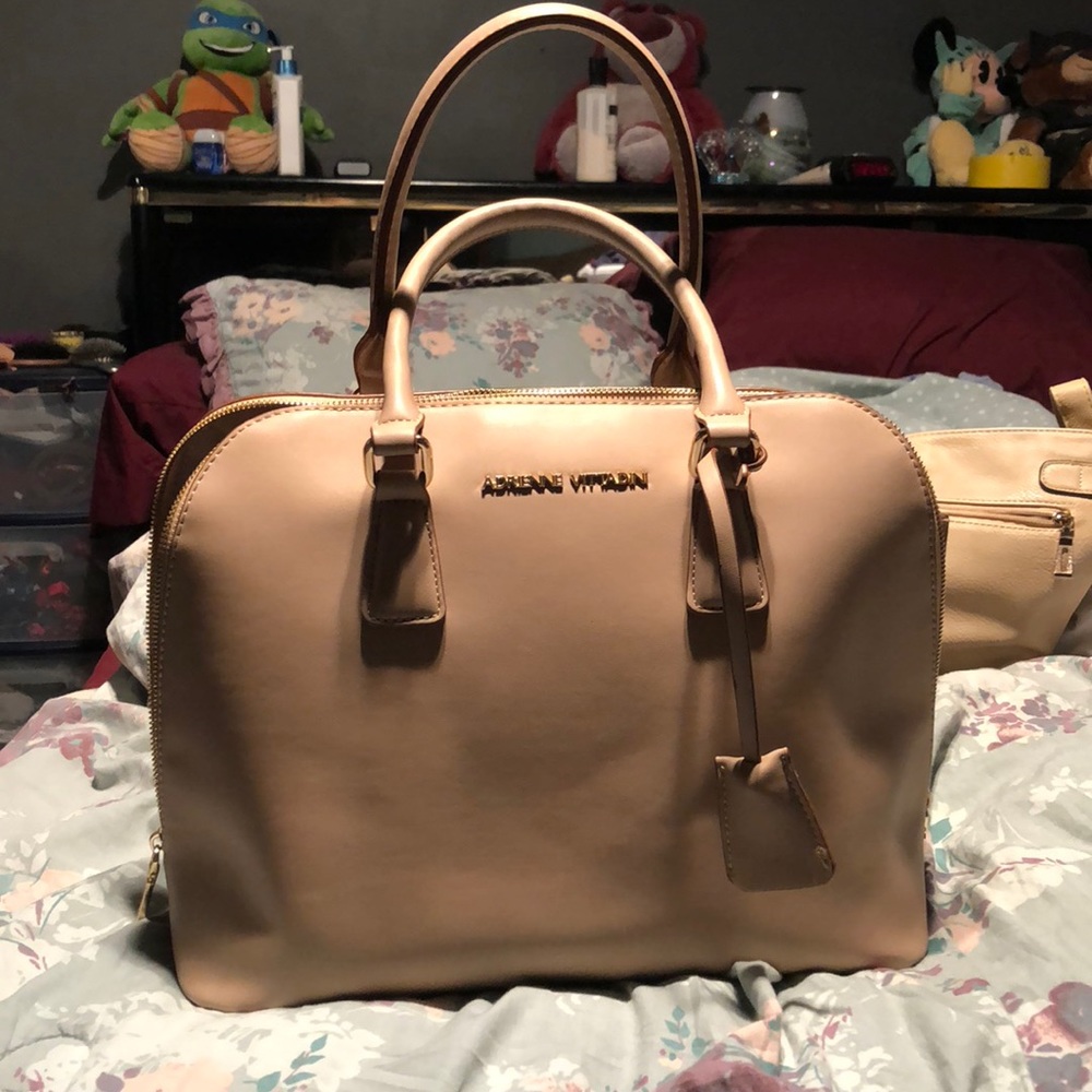 Adrienne vittadini purse